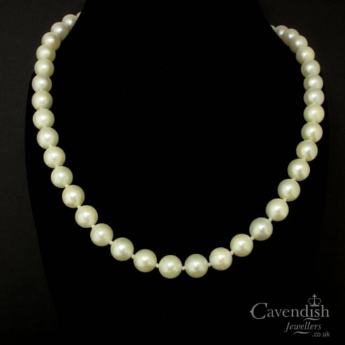 Vintage Mikimoto Cultured Pearl Necklace